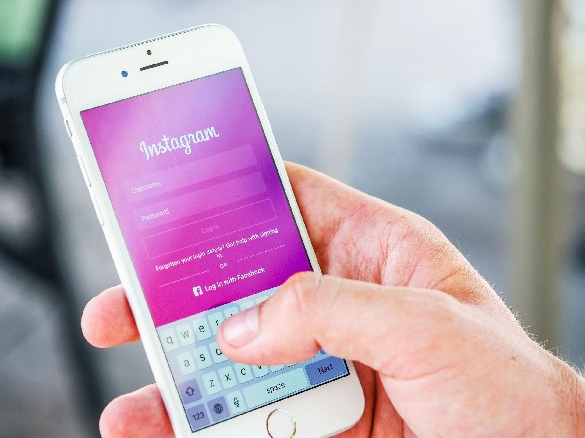 InstaBoT pRoject
